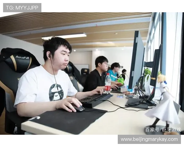 RNG战队在DOTA2赛事中的经验分享与策略分析探讨