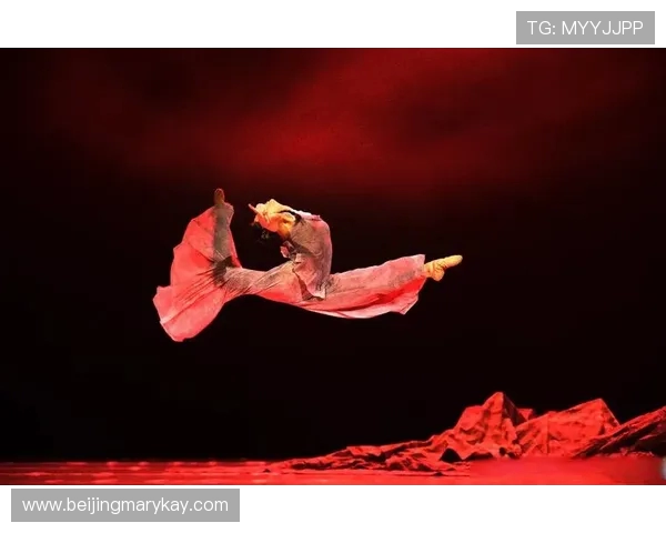 黄敏专访：从街头到舞台的蜕变与坚持的舞蹈人生回顾