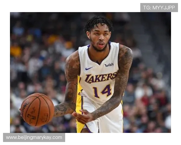 布兰登英格拉姆的篮球之路:从新秀到全明星的蜕变与成长